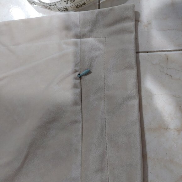 Miscellaneous Sizes Pillow Cases Covers Need to buy your old insert  3 TOTAL - Picture 8 of 10